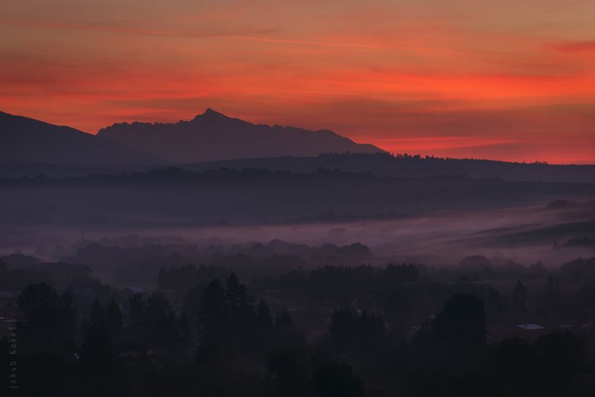 Kriváň a Vysoké Tatry z Liptovského Mikuláše